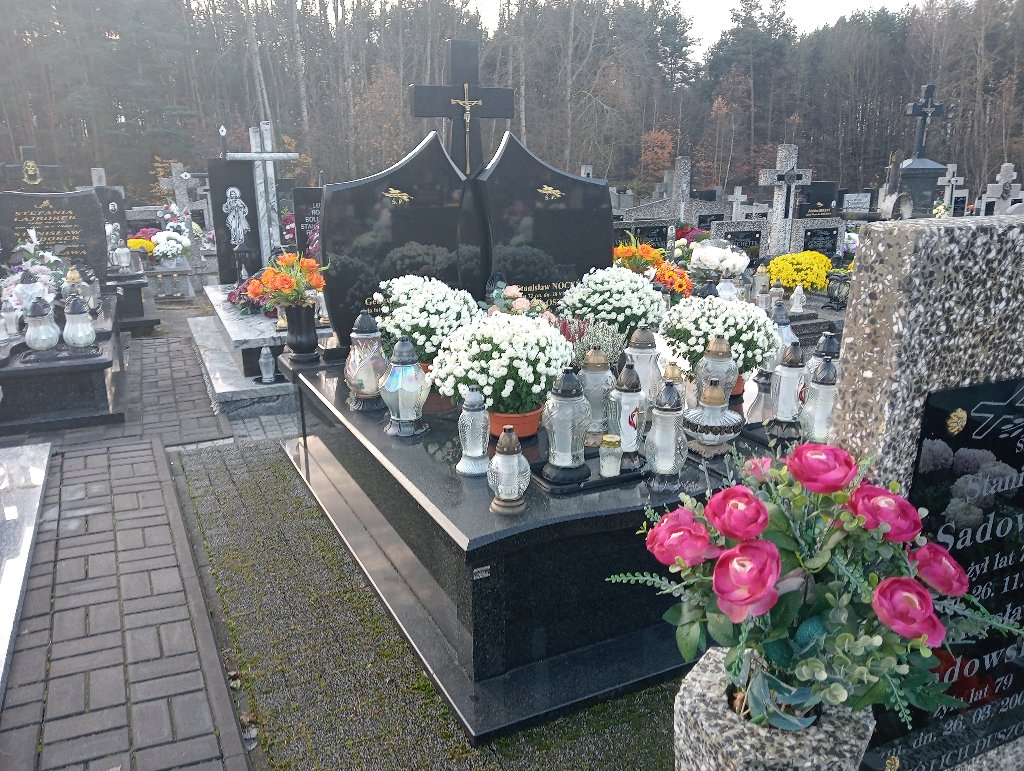 Grób Walenty Oszkiel